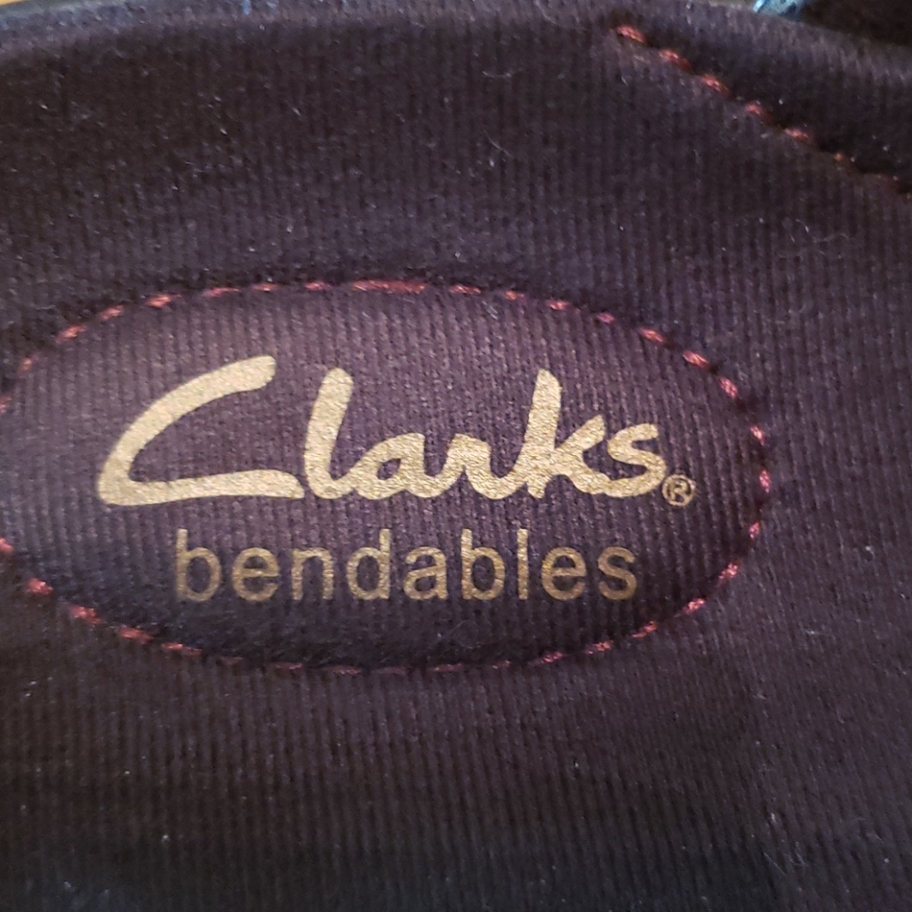 Clarks clogs - Picture 3 of 5